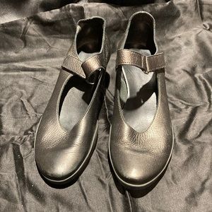 Very cute Arche Heels